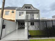 Casa / Sobrado para Locação em Curitiba/PR Capão Raso 3...