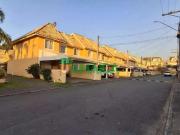 Casa / Sobrado para Locação em Curitiba/PR Guabirotuba 3...