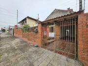Casa / Sobrado para Locação em Curitiba/PR Guaíra 3 Quartos