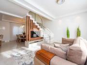 Casa / Sobrado para Locação em Curitiba/PR Hauer 3 Quartos