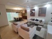 Casa / Sobrado para Locação em Curitiba/PR Hugo Lange 4...