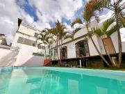 Casa / Sobrado para Locação em Curitiba/PR Novo Mundo 5...