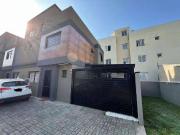 Casa / Sobrado para Locação em Curitiba/PR Portão 4 Quartos