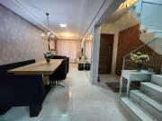Casa / Sobrado para Locação em Curitiba/PR Santa Cândida...