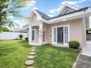 Casa / Sobrado para Locação em Curitiba/PR Santa...