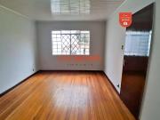 Casa / Sobrado para Locação em Curitiba/PR Santa...