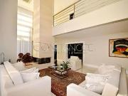 Casa / Sobrado para Locação em Curitiba/PR Santa... Casa / Sobrado para Locação em Curitiba/PR Santa...