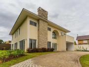 Casa / Sobrado para Locação em Curitiba/PR Seminário 4...