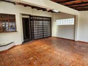 Casa / Sobrado para Locação em Curitiba/PR Tarumã 3 Quartos