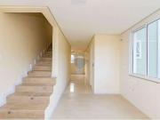 Casa / Sobrado para Locação em Curitiba/PR Uberaba 3 Quartos