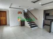 Casa / Sobrado para Locação em Curitiba/PR Uberaba 3 Quartos