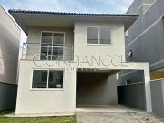 Casa / Sobrado para Locação em Curitiba/PR Umbará 3 Quartos