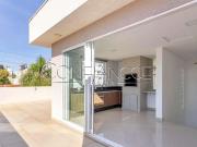 Casa / Sobrado para Locação em Curitiba/PR Vila Izabel 3...