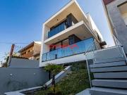 Casa / Sobrado para Locação em Curitiba/PR Vista Alegre...