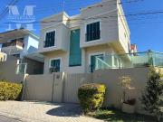 Casa / Sobrado para Locação em Curitiba/PR Vista Alegre...
