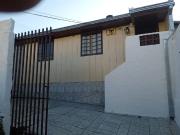 Casa / Sobrado para Locação em Curitiba/PR Xaxim 2 Quartos