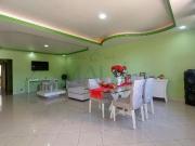 Casa / Sobrado para Locação em Duque de Caxias/RJ...