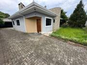 Casa / Sobrado para Locação em Fazenda Rio Grande/PR...