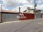 Casa / Sobrado para Locação em Feira de Santana/BA... Casa / Sobrado para Locação em Feira de Santana/BA...