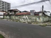 Casa / Sobrado para Locação em Feira de Santana/BA...