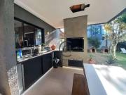 Casa / Sobrado para Locação em Florianópolis/SC Campeche...