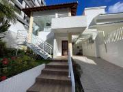 Casa / Sobrado para Locação em Florianópolis/SC Centro 3...