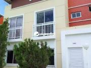 Casa / Sobrado para Locação em Fortaleza/CE Rachel de...