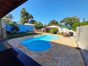 Casa / Sobrado para Locação em Foz do Iguaçu/PR Centro 4...