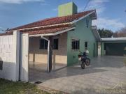 Casa / Sobrado para Locação em Garopaba/SC Areais da...