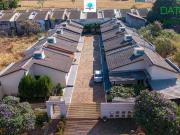 Casa / Sobrado para Locação em Goiânia/GO Conjunto Vera...