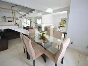 Casa / Sobrado para Locação em Goiânia/GO Setor Oeste 4...