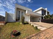 Casa / Sobrado para Locação em Guarapuava/PR Alto...