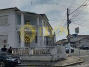 Casa / Sobrado para Locação em Guaratinguetá/SP Centro 6...