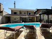 Casa / Sobrado para Locação em Guaratuba/PR Brejatuba 4...