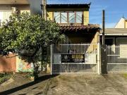 Casa / Sobrado para Locação em Guaratuba/PR Centro 2 Quartos