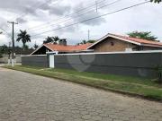 Casa / Sobrado para Locação em Guarujá/SP Balneário...