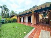 Casa / Sobrado para Locação em Guarujá/SP Balneário...