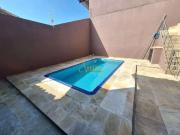 Casa / Sobrado para Locação em Guarujá/SP Enseada 4 Quartos