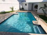 Casa / Sobrado para Locação em Guarujá/SP Enseada 4 Quartos