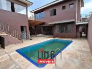 Casa / Sobrado para Locação em Guarujá/SP Enseada 4 Quartos