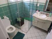 Casa / Sobrado para Locação em Guarujá/SP Enseada 5 Quartos