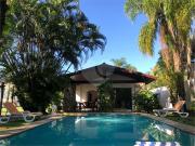 Casa / Sobrado para Locação em Guarujá/SP Jardim...