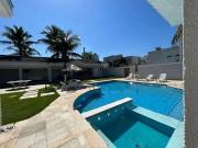 Casa / Sobrado para Locação em Guarujá/SP Jardim...