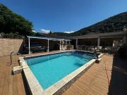 Casa / Sobrado para Locação em Guarujá/SP Jardim Guaiuba...