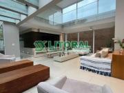 Casa / Sobrado para Locação em Guarujá/SP Jardim Guaiuba...