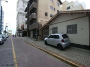 Casa / Sobrado para Locação em Itapema/SC Meia Praia 3...