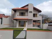 Casa / Sobrado para Locação em Itapoá/SC Barra do Sai 3...