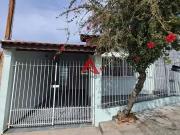 Casa / Sobrado para Locação em Jacareí/SP Centro 3 Quartos