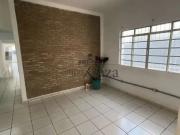 Casa / Sobrado para Locação em Jacareí/SP Centro 6 Quartos