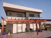 Casa / Sobrado para Locação em Jacareí/SP Jardim Nova...